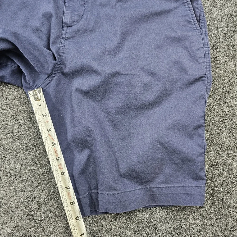 Nike Dri-FIT Performance Shorts Men's 32 Navy Stretch Flat Front Chino Casual